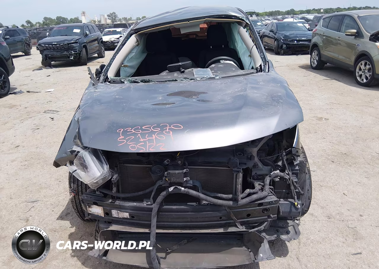 2018 Nissan Rogue S VIN:KNMAT2MT8JP521469 - 12