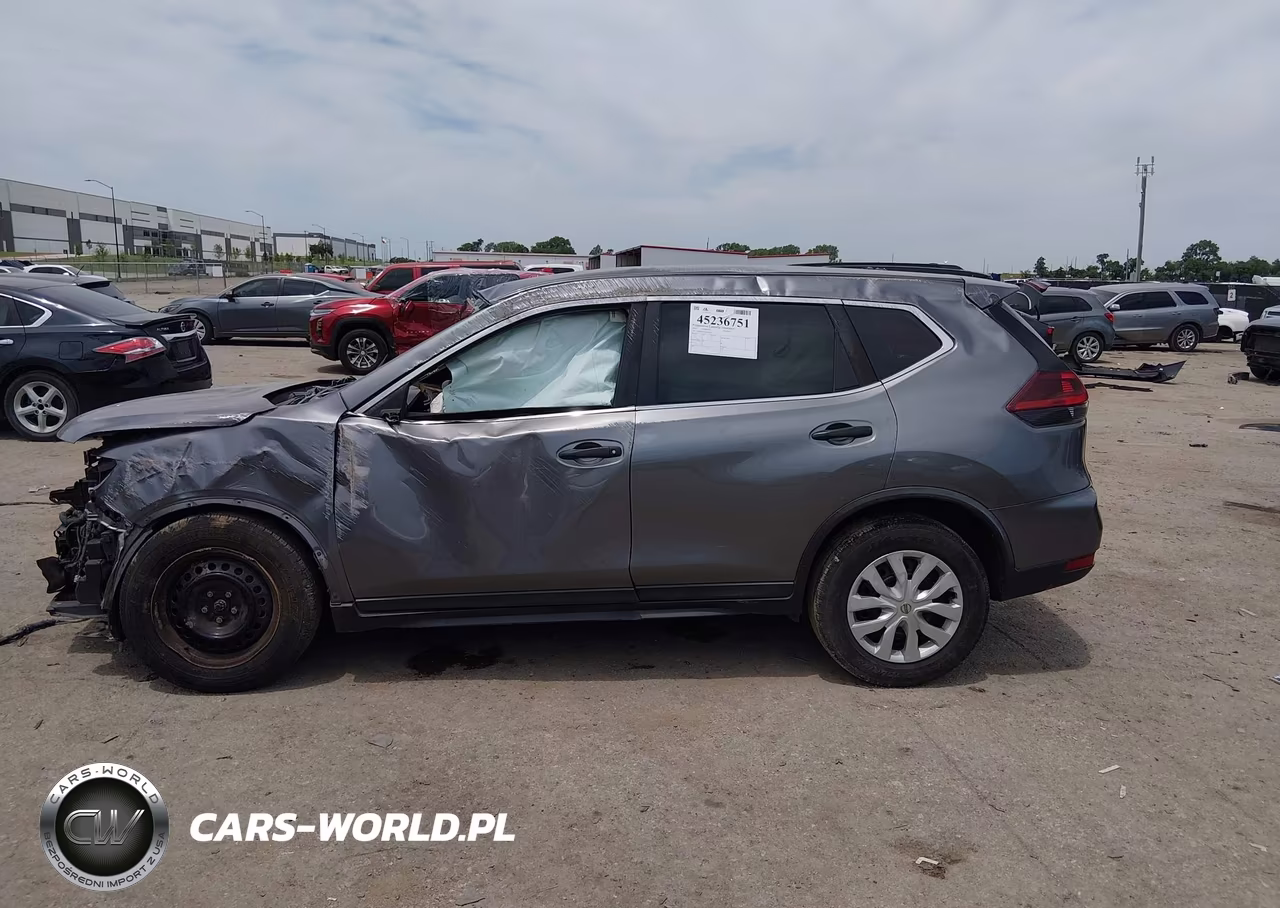 2018 Nissan Rogue S VIN:KNMAT2MT8JP521469 - 14