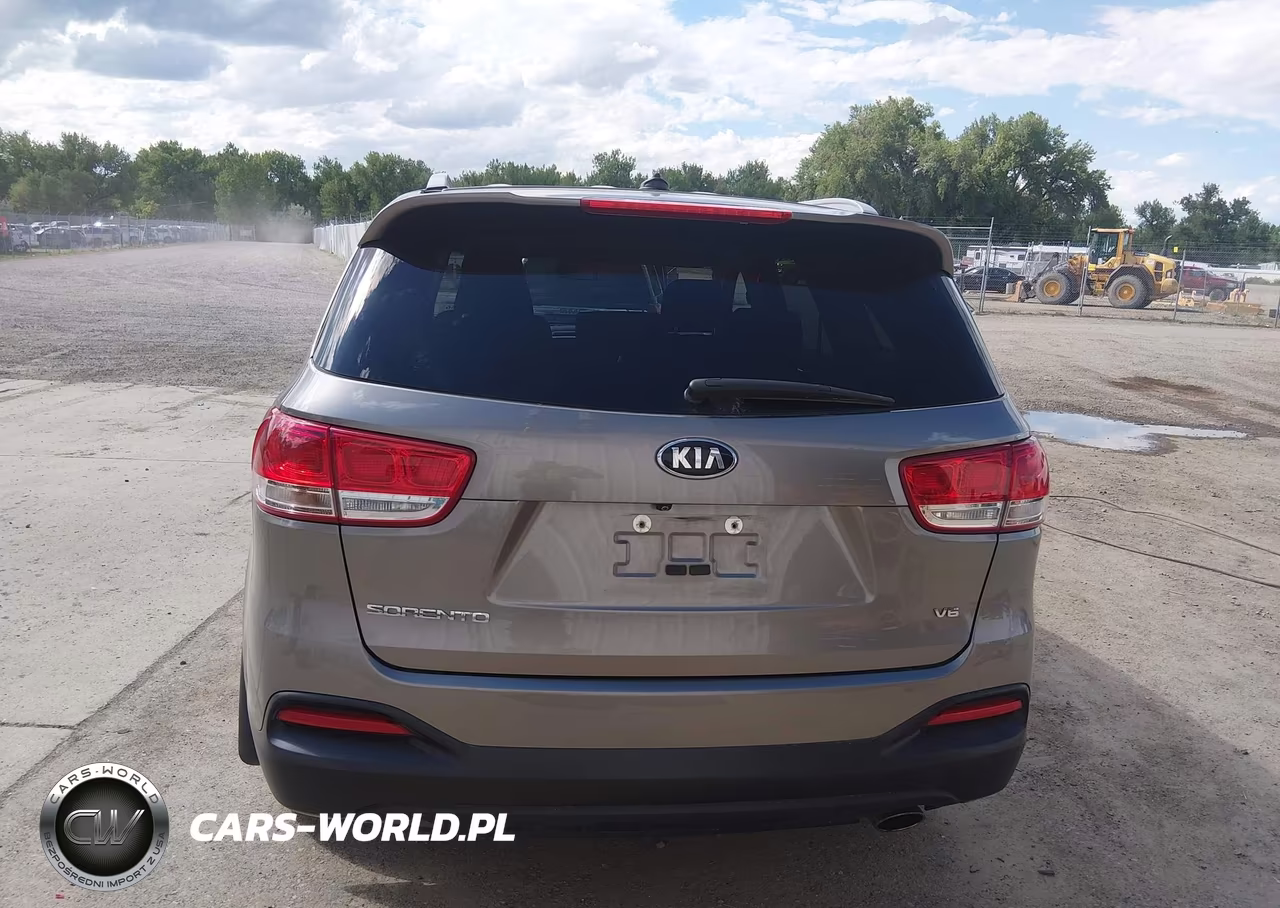 2017 Kia Sorento 3.3L Lx VIN:5XYPGDA50HG291617 - 16