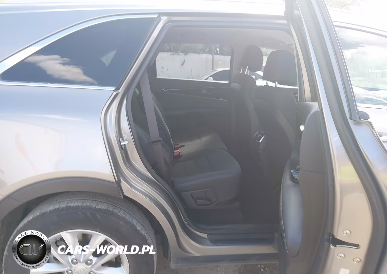 2017 Kia Sorento 3.3L Lx VIN:5XYPGDA50HG291617 - 8