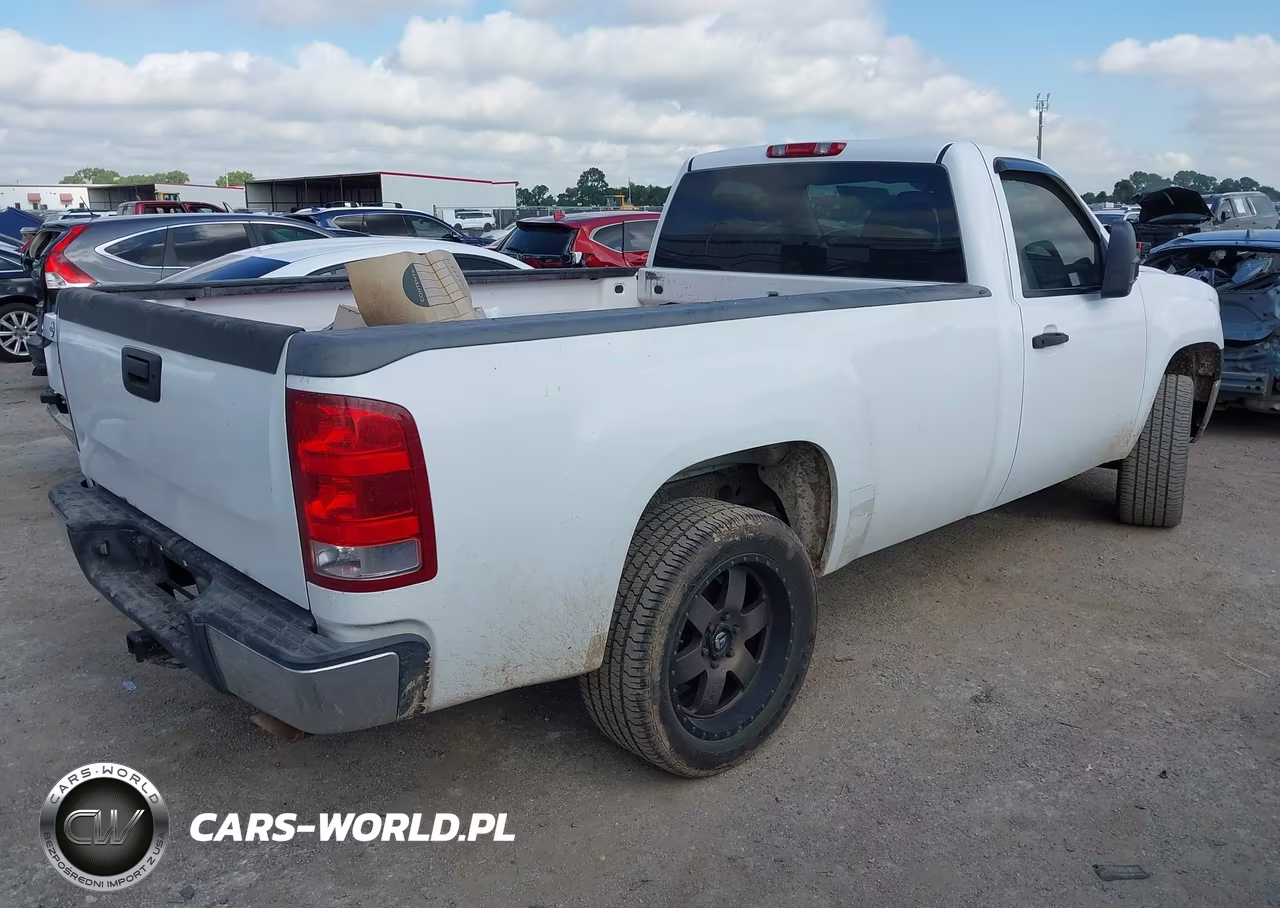 2007 GMC Sierra 1500 Work Truck VIN:1GTEC14C07Z527078 - 4