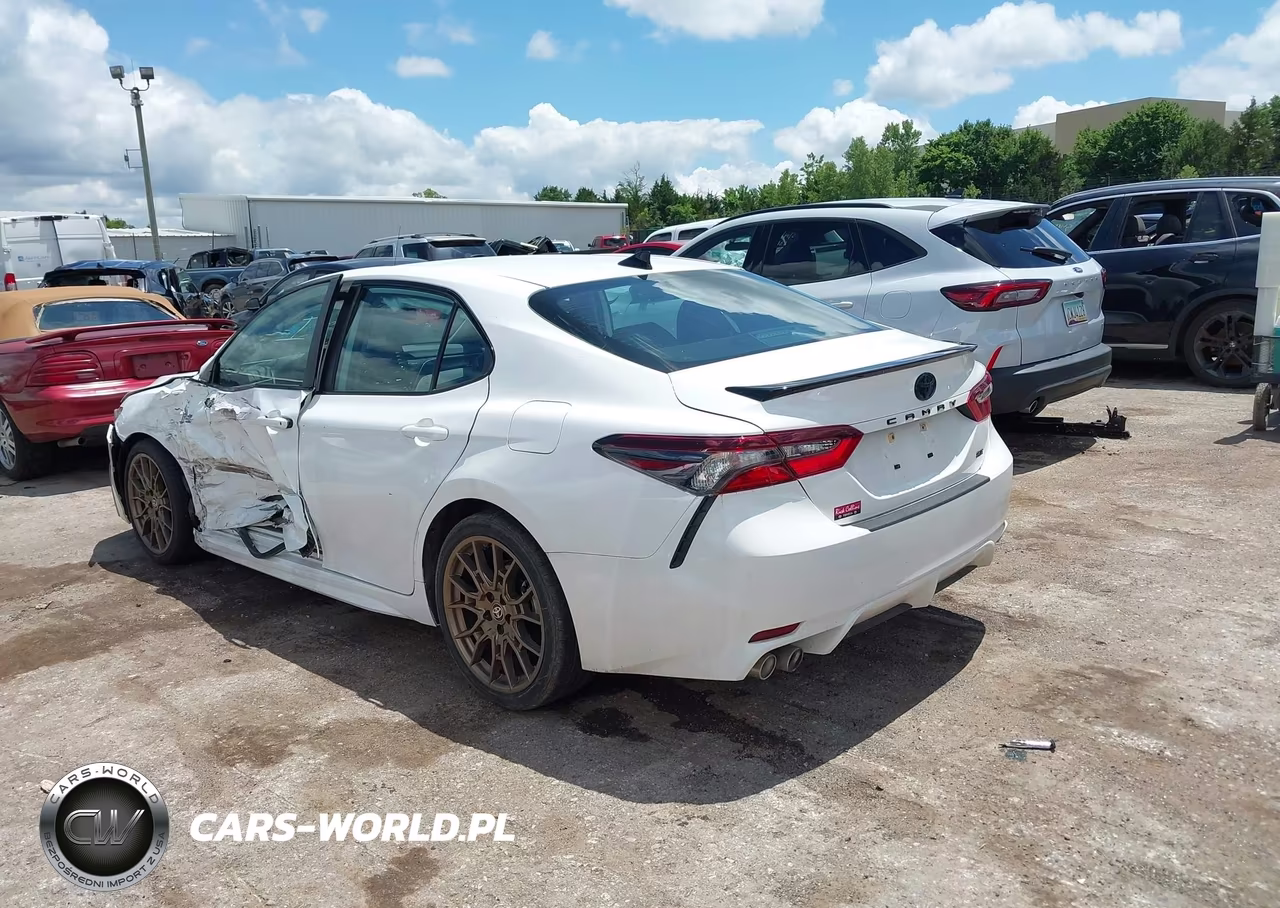 2024 Toyota Camry Hybrid Se Nightshade VIN:4T1T31AK2RU072846 - 3
