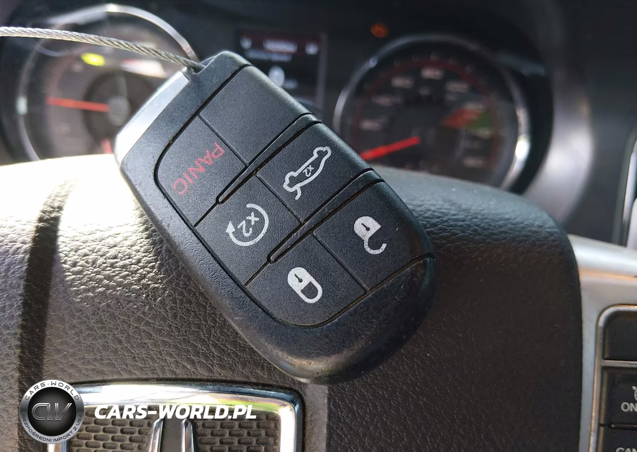 2014 Dodge Charger R-T Plus VIN:2C3CDXCT8EH121463 - 11