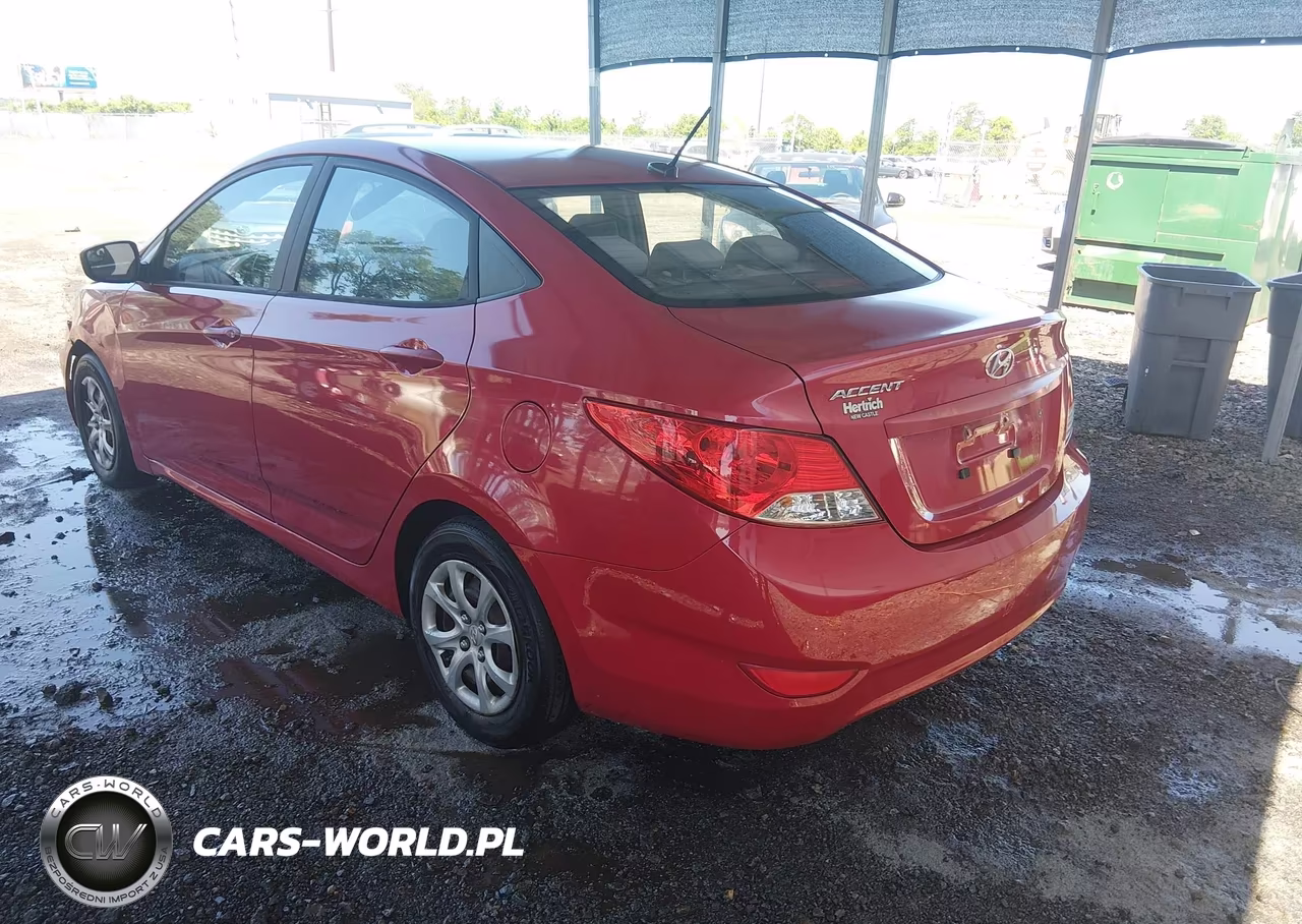 2014 Hyundai Accent Gls VIN:KMHCT4AEXEU758686 - 3