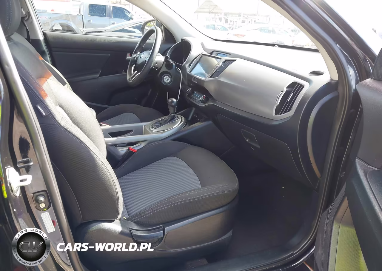 2016 Kia Sportage Lx VIN:KNDPB3AC6G7795902 - 5
