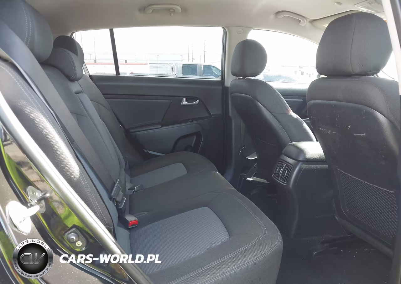2016 Kia Sportage Lx VIN:KNDPB3AC6G7795902 - 8