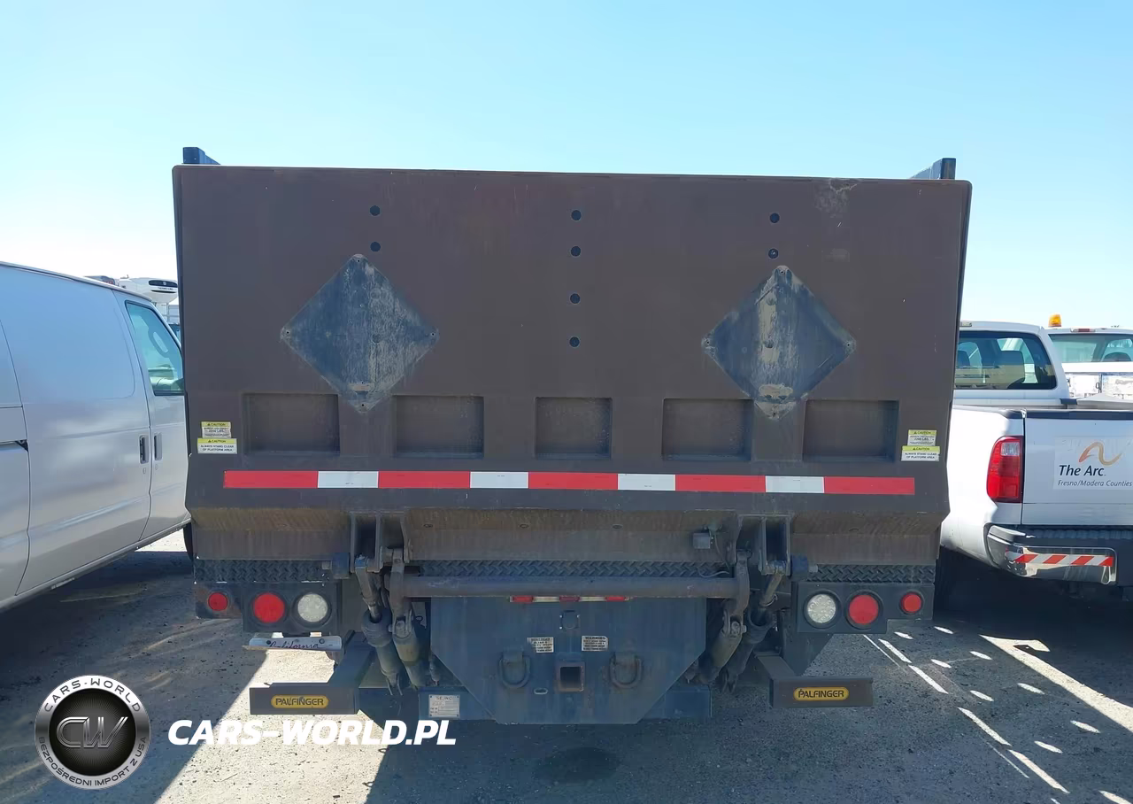 2015 Ford F-550 Chassis Xl VIN:1FDUF5GT2FEA83838 - 16