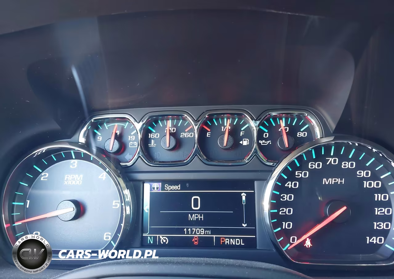 2018 Chevrolet Tahoe Ls VIN:1GNSKAECXJR333936 - 7