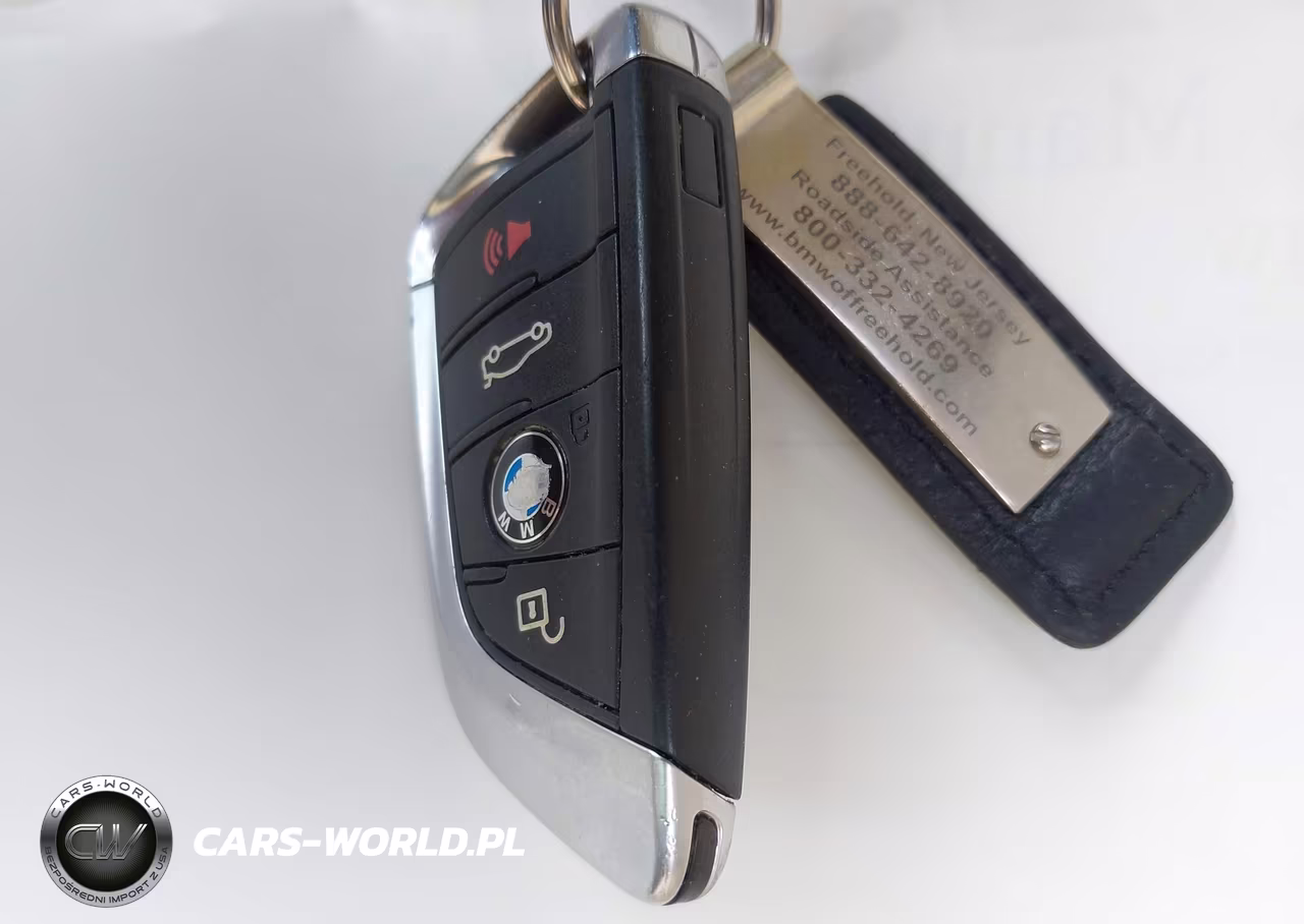 2016 BMW X5 xDrive35I VIN:5UXKR0C52G0P25842 - 11