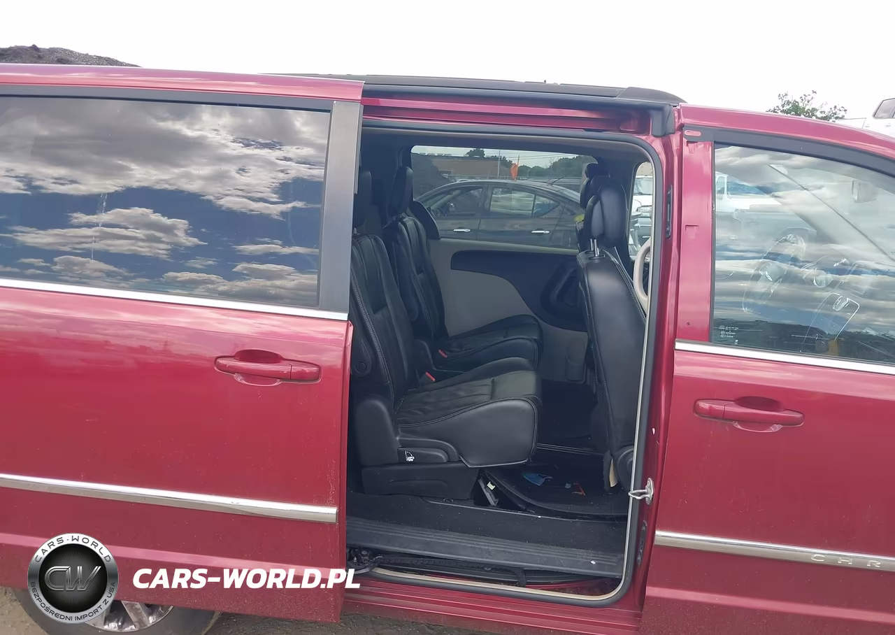 2014 Chrysler Town & Country Touring VIN:2C4RC1BG8ER433996 - 8