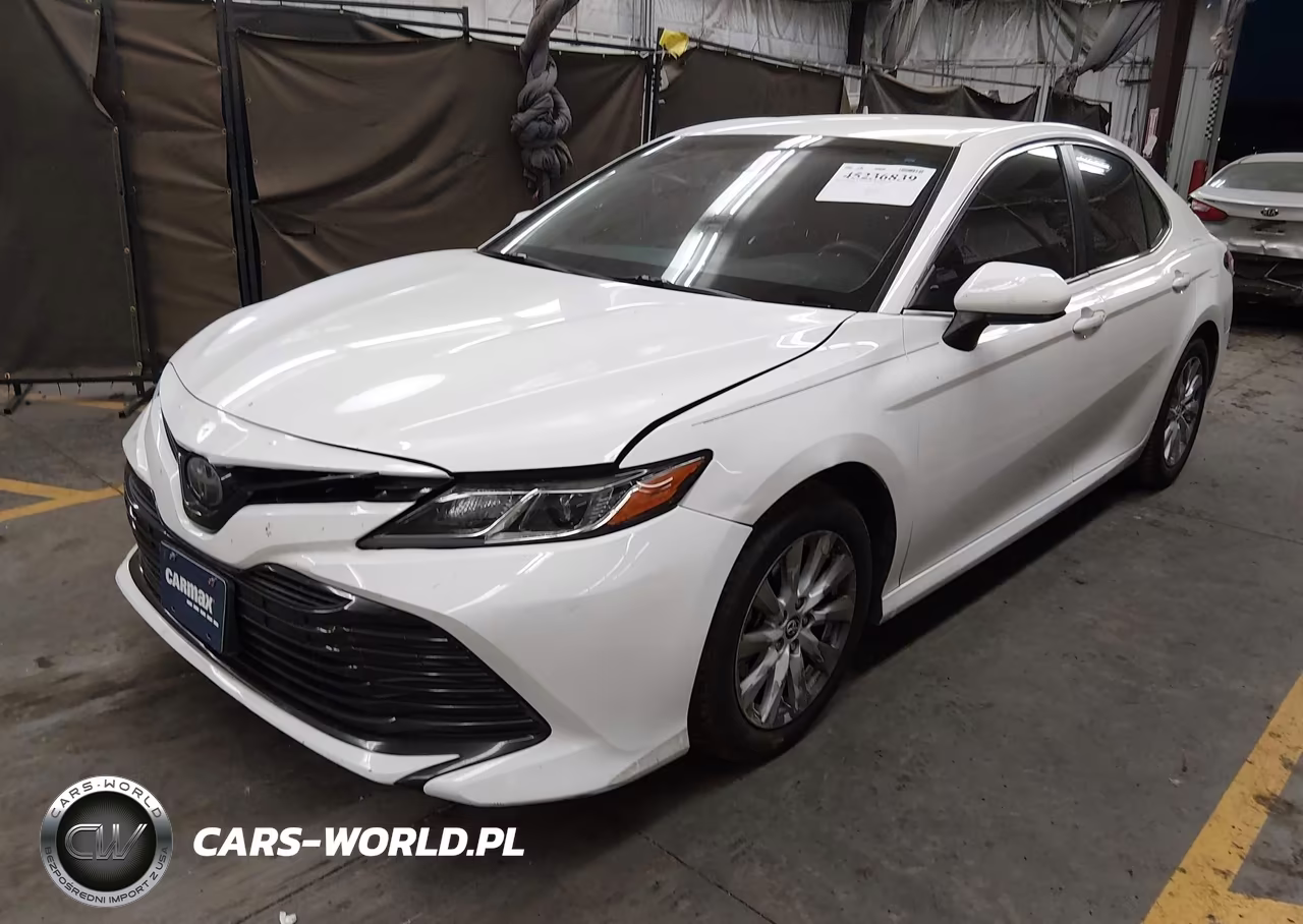 2018 Toyota Camry Le VIN:JTNB11HK9J3067225 - 2