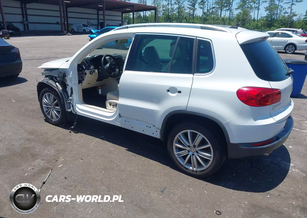 2016 Volkswagen Tiguan Se VIN:WVGAV7AX0GW585255 - 3