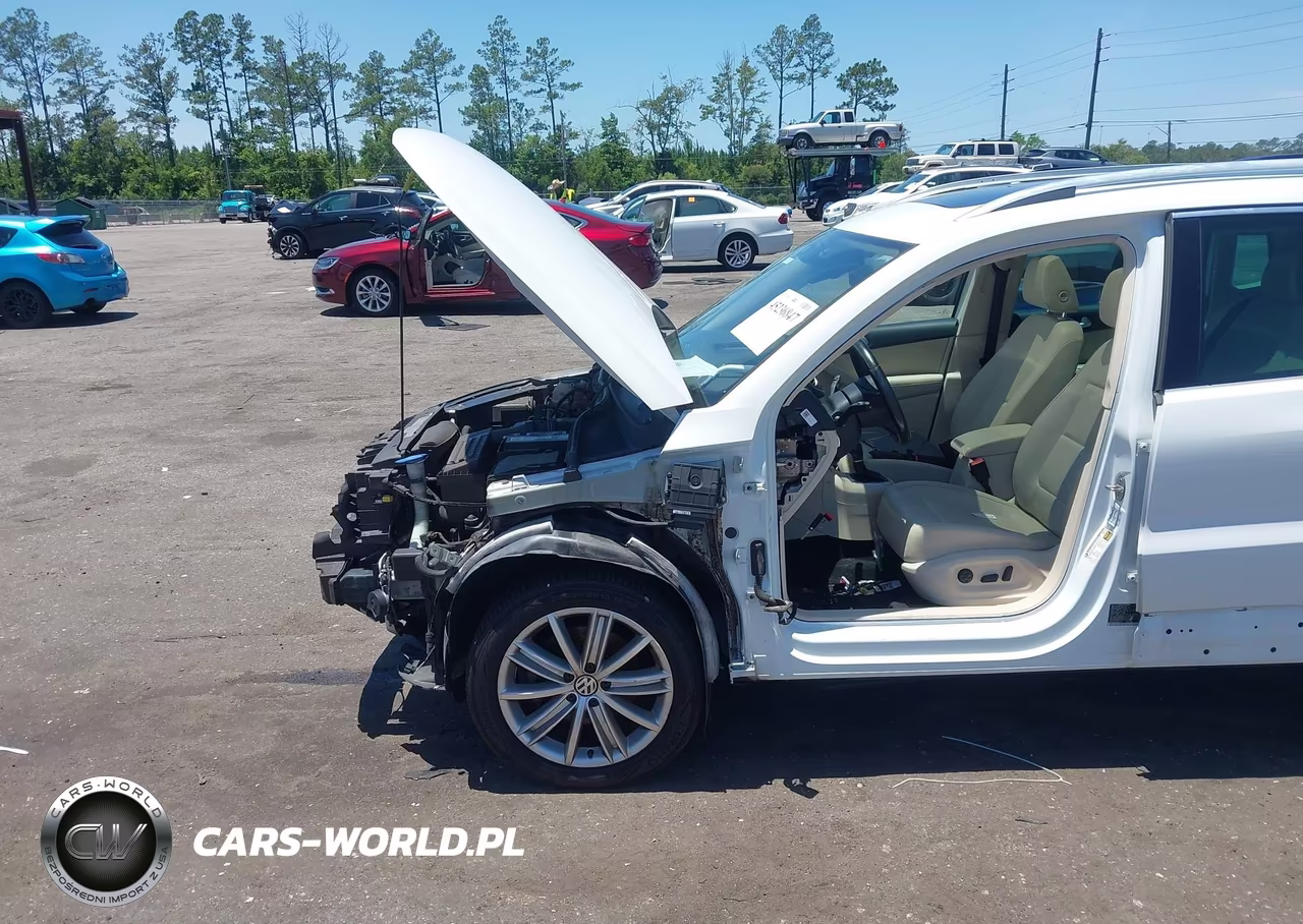 2016 Volkswagen Tiguan Se VIN:WVGAV7AX0GW585255 - 6