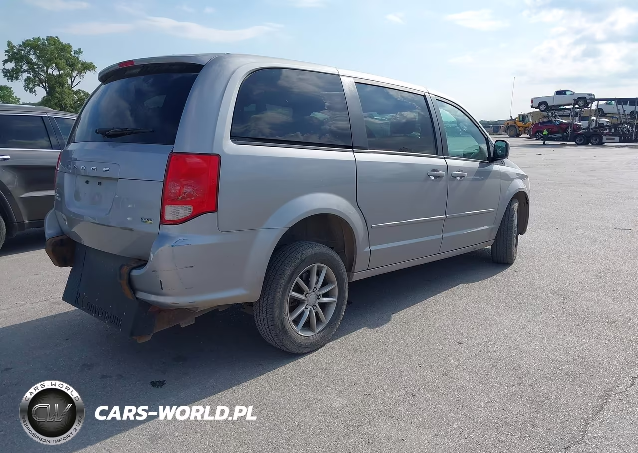 2017 Dodge Grand Caravan Se Plus VIN:2C4RDGBG2HR732954 - 4