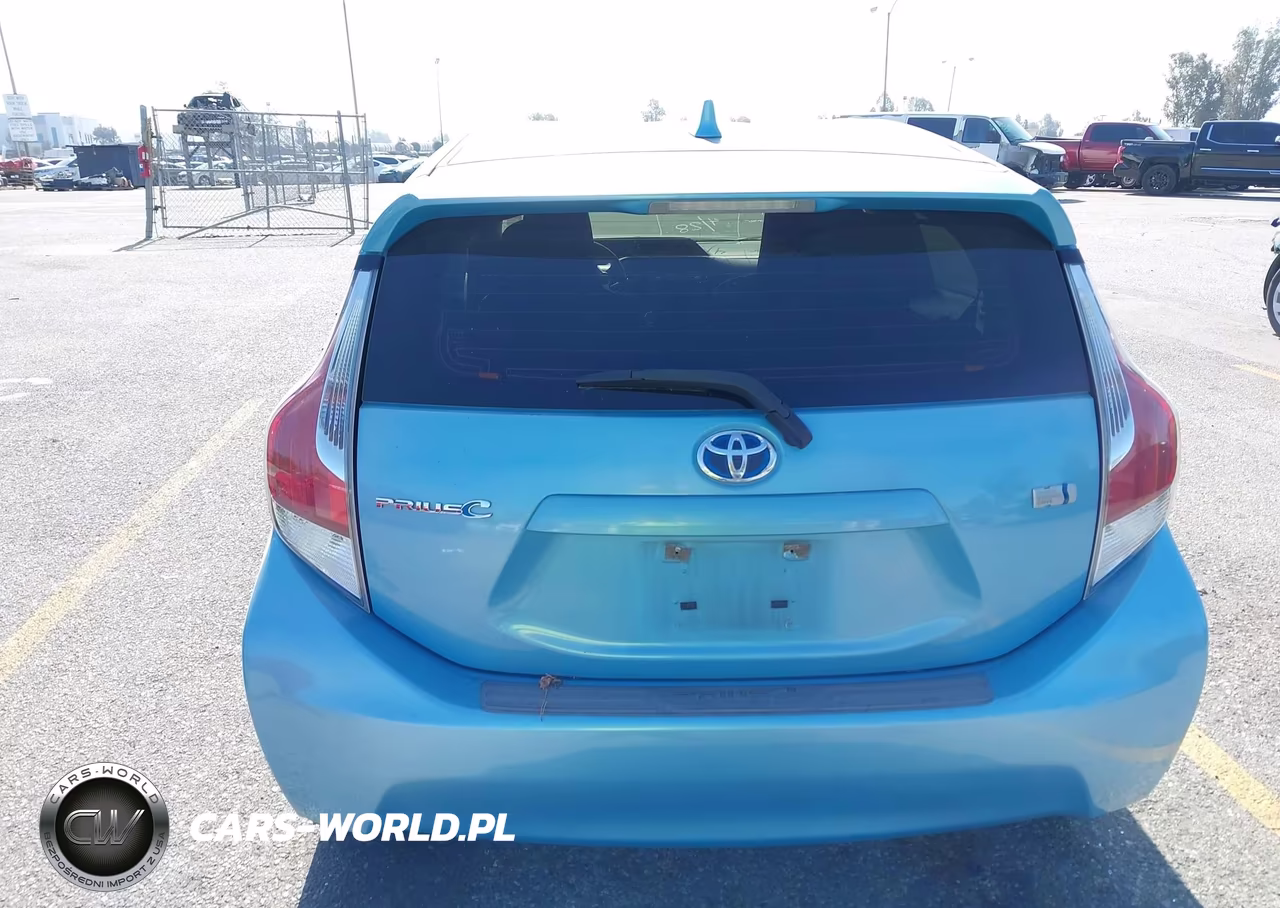 2015 Toyota Prius C Four-One-Three-Two VIN:JTDKDTB34F1104404 - 16