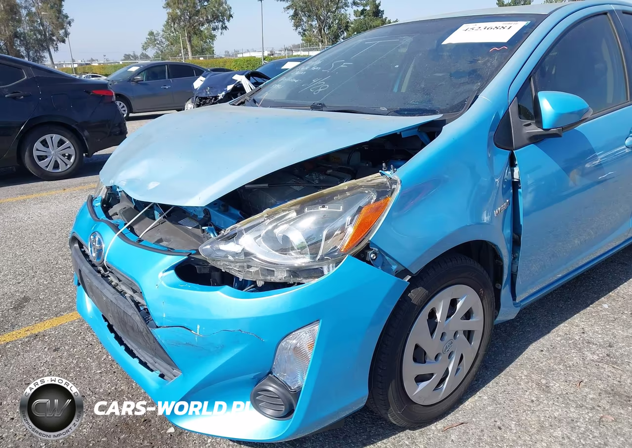 2015 Toyota Prius C Four-One-Three-Two VIN:JTDKDTB34F1104404 - 6