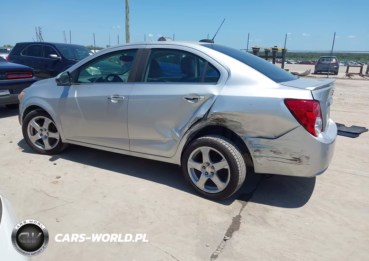 2015 Chevrolet Sonic Ltz Auto VIN:1G1JE5SB5F4163304 - 3