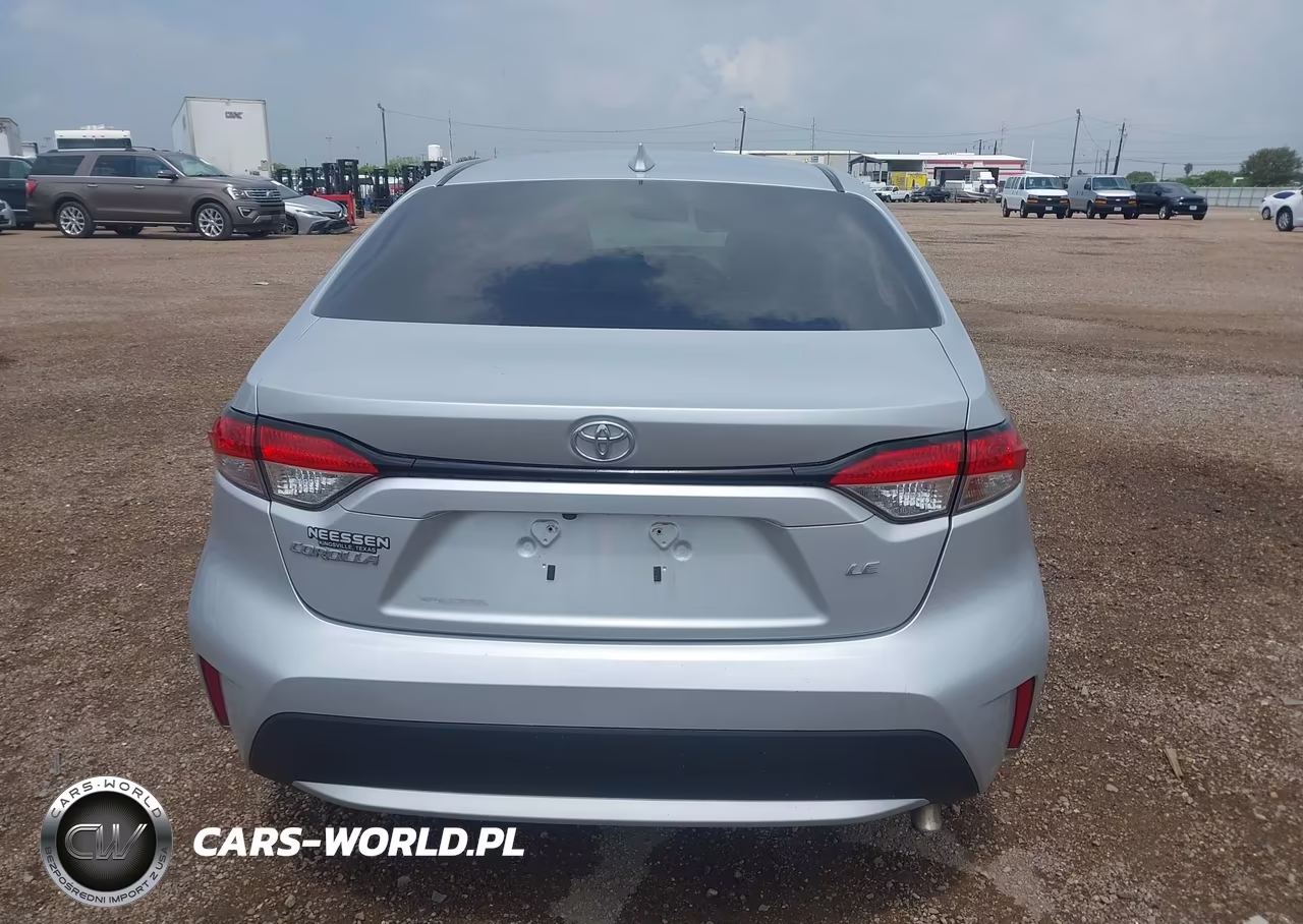 2021 Toyota Corolla Le VIN:5YFEPMAE4MP226363 - 17