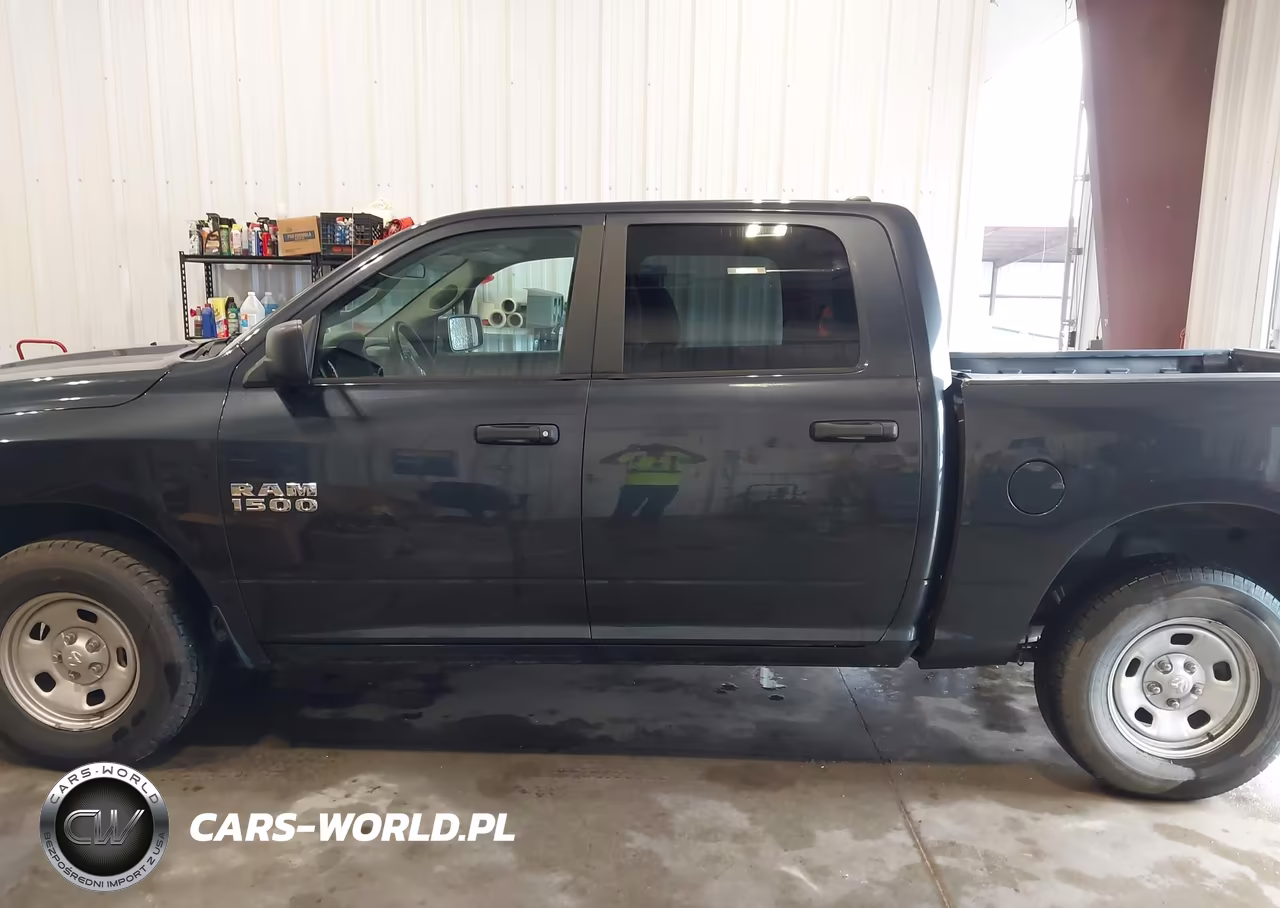 2018 Ram 1500 Tradesman 4X4 5'7 Box VIN:1C6RR7KG0JS293136 - 16