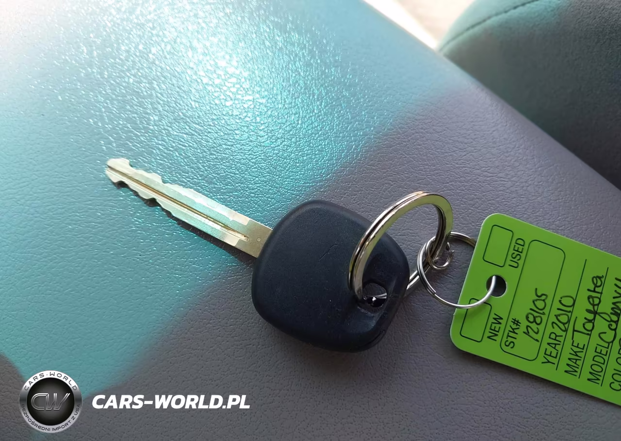2010 Toyota Camry Le VIN:4T4BF3EK4AR023392 - 11