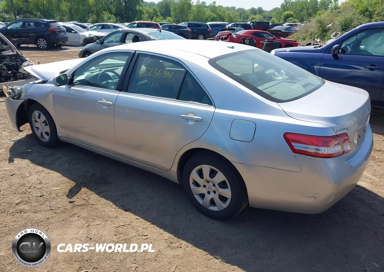 2010 Toyota Camry Le VIN:4T4BF3EK4AR023392 - 3