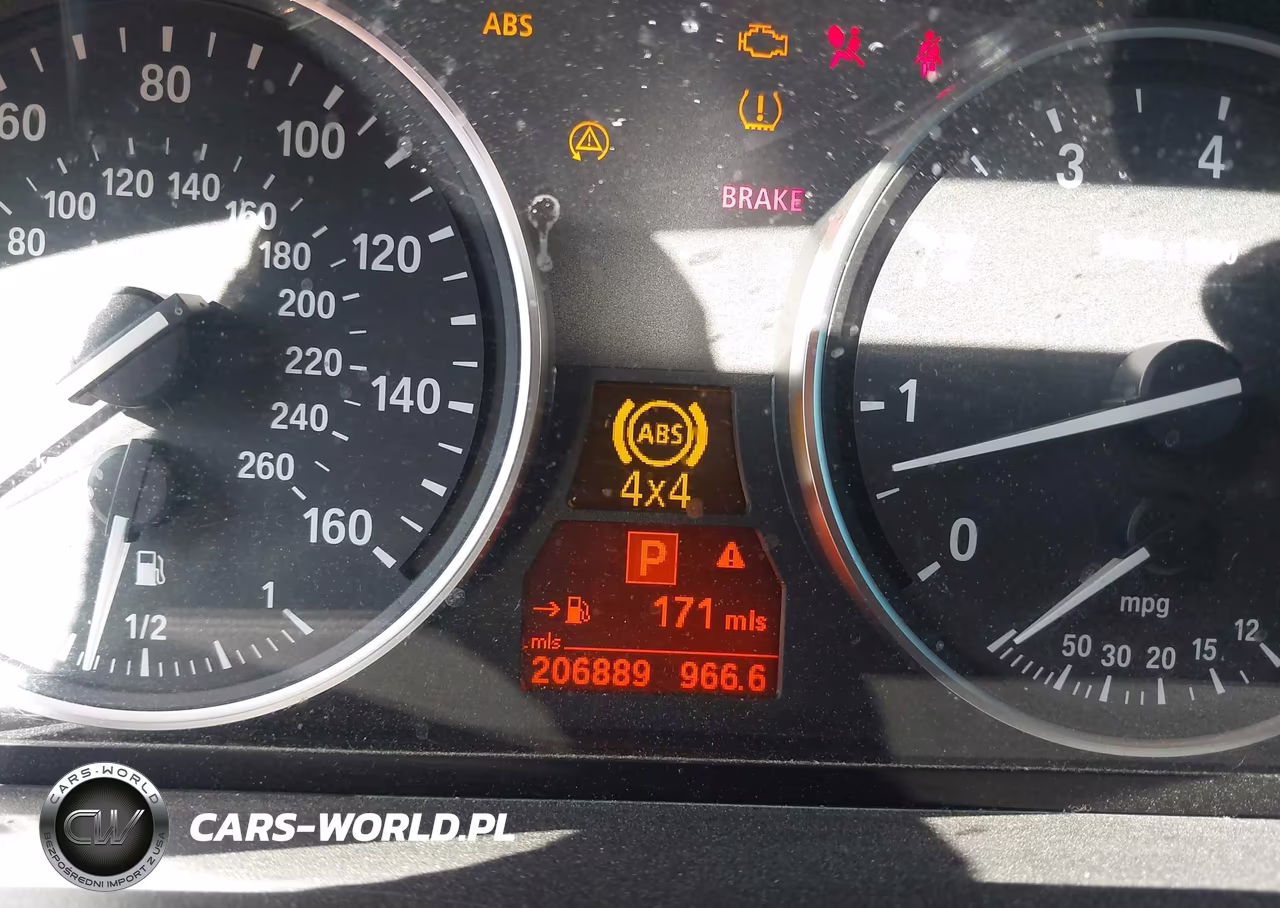 2010 BMW 528I xDrive VIN:WBANV1C57AC159583 - 14