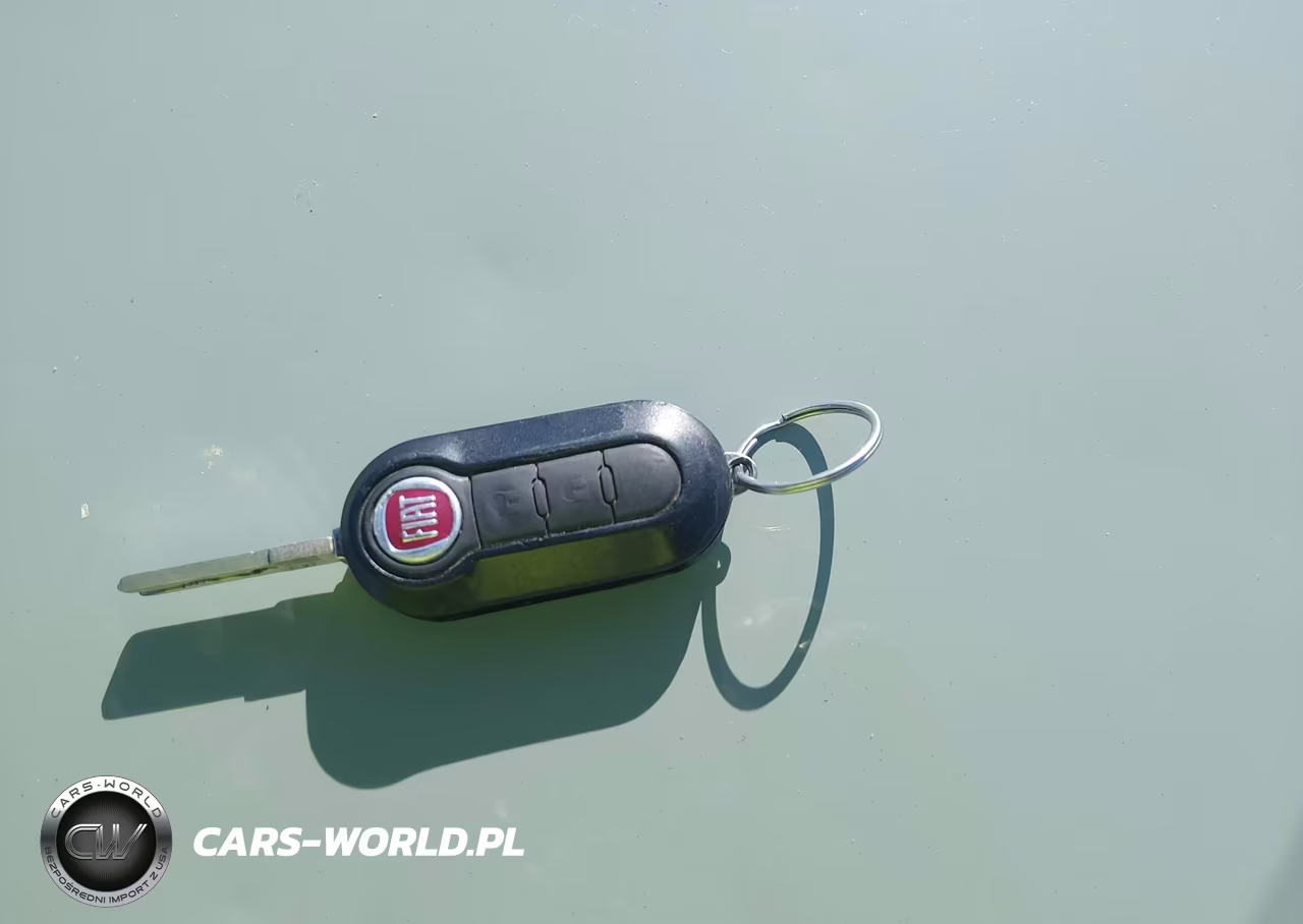 2012 Fiat 500 Sport VIN:3C3CFFBRXCT113444 - 11