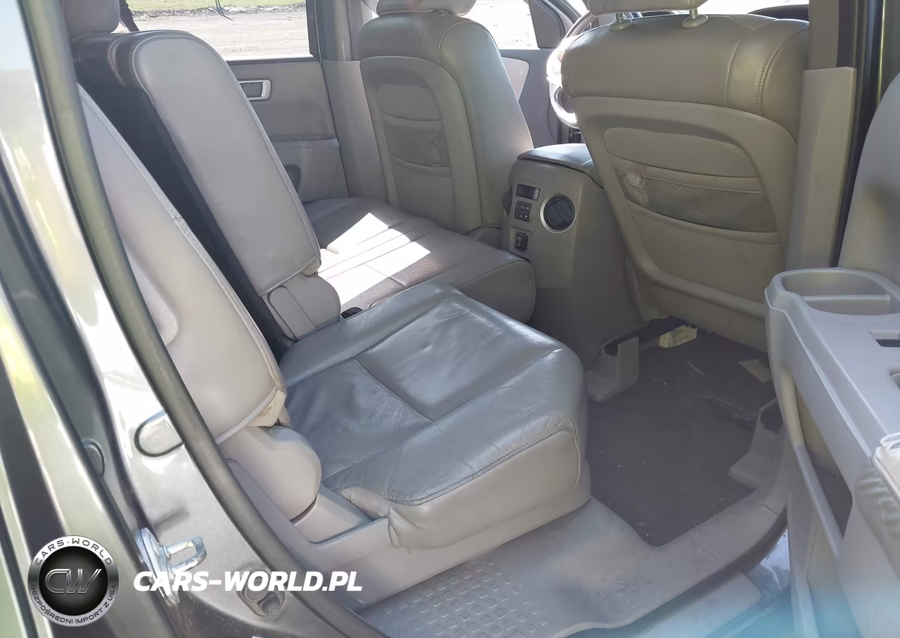 2010 Honda Pilot Ex-L VIN:5FNYF3H61AB007652 - 8