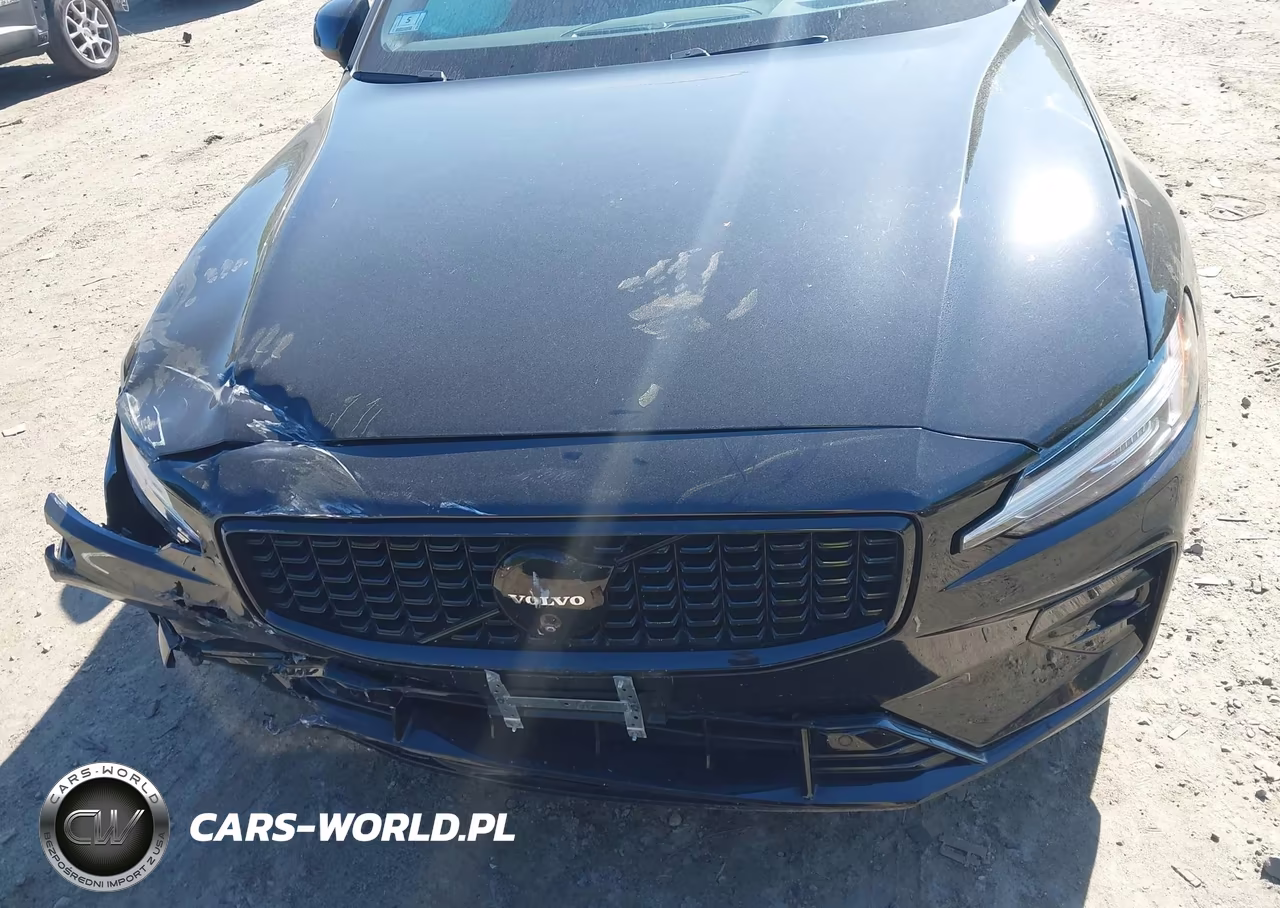 2024 Volvo S60 B5 Plus Black Edition VIN:7JRL12TH8RG288539 - 11