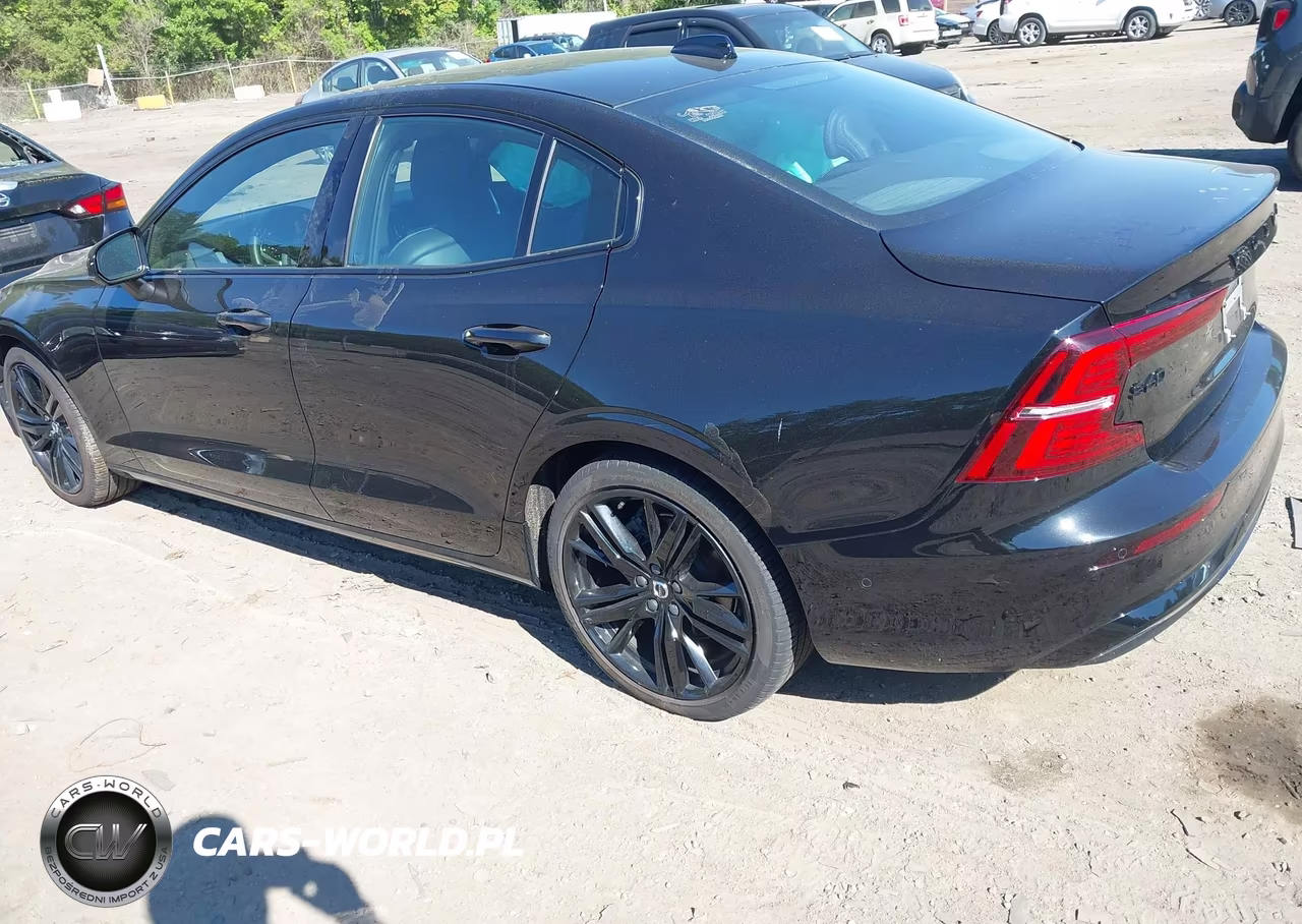2024 Volvo S60 B5 Plus Black Edition VIN:7JRL12TH8RG288539 - 3