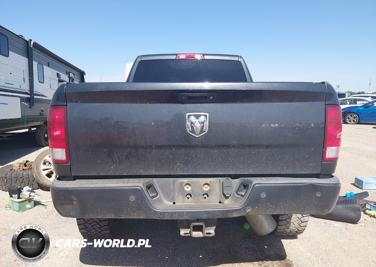2017 Ram 2500 Tradesman 4X4 6'4 Box VIN:3C6UR5CL2HG732557 - 14