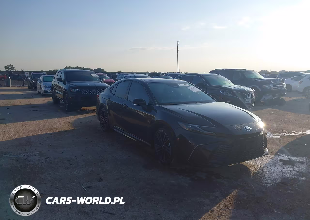 2025 Toyota Camry Xse – zdjęcie 1 z 16