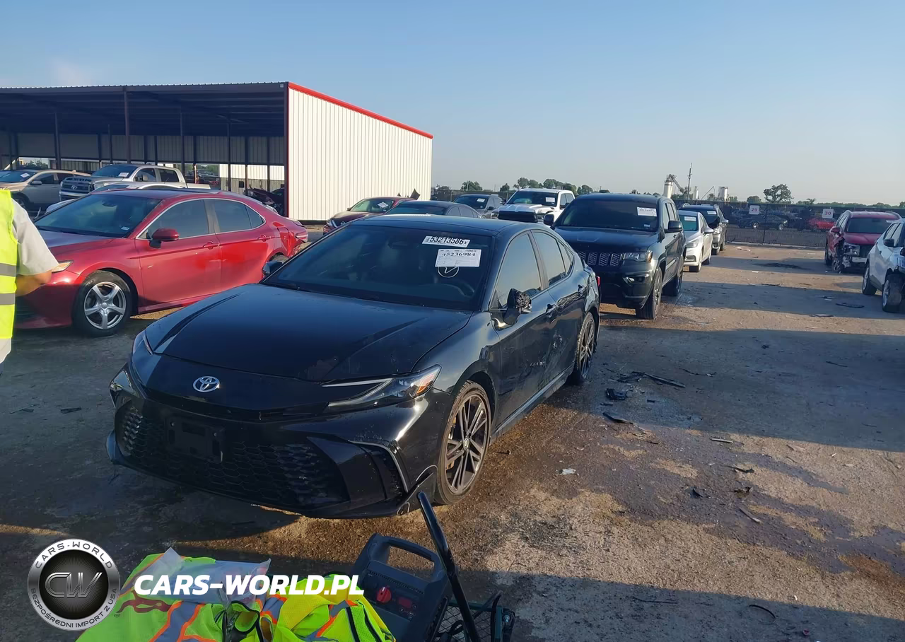 2025 Toyota Camry Xse VIN:4T1DAACK9SU529326 - 2