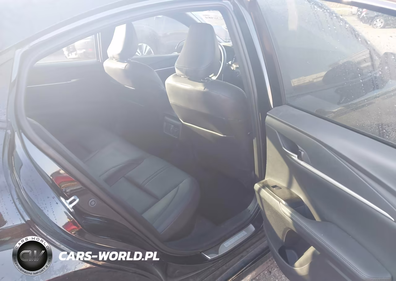 2025 Toyota Camry Xse VIN:4T1DAACK9SU529326 - 8