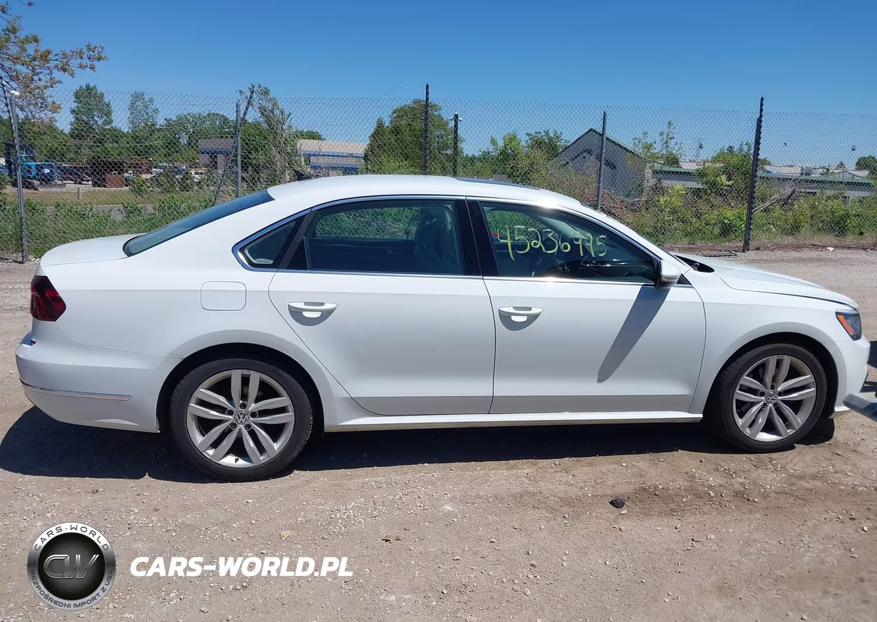 2018 Volkswagen Passat 2.0T Se VIN:1VWBA7A32JC048474 - 13