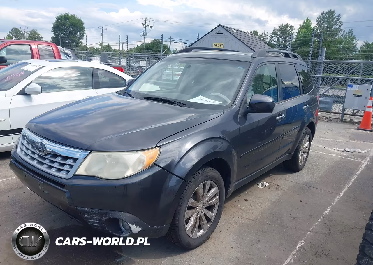 2013 Subaru Forester 2.5X Premium VIN:JF2SHADC5DH402228 - 2