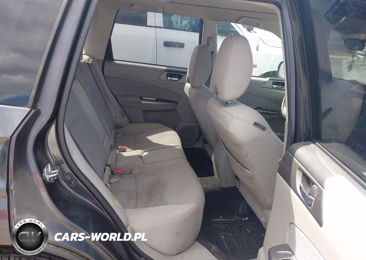 2013 Subaru Forester 2.5X Premium VIN:JF2SHADC5DH402228 - 8