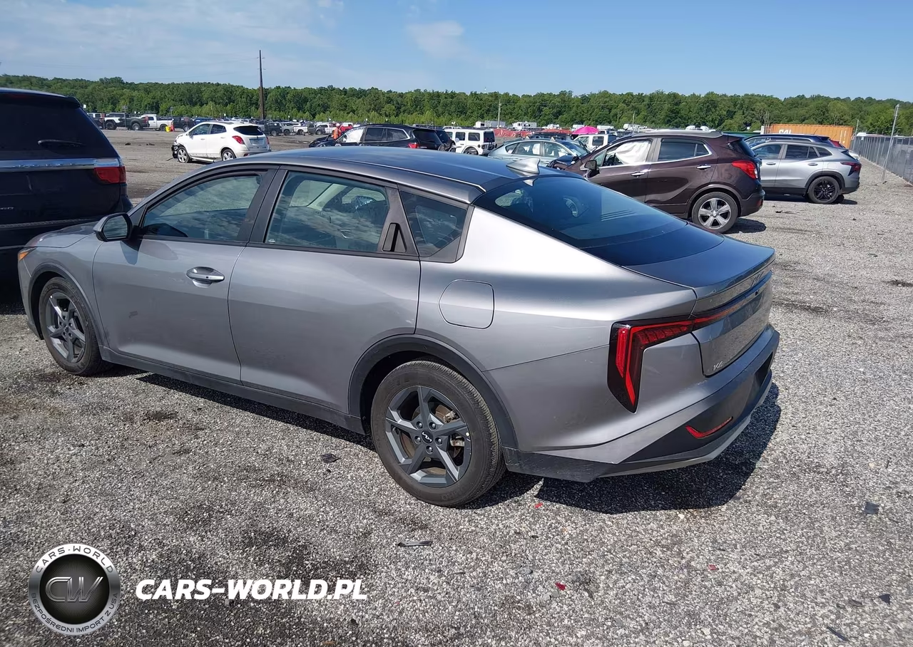 2025 Kia K4 Lx VIN:3KPFT4DE3SE218409 - 3