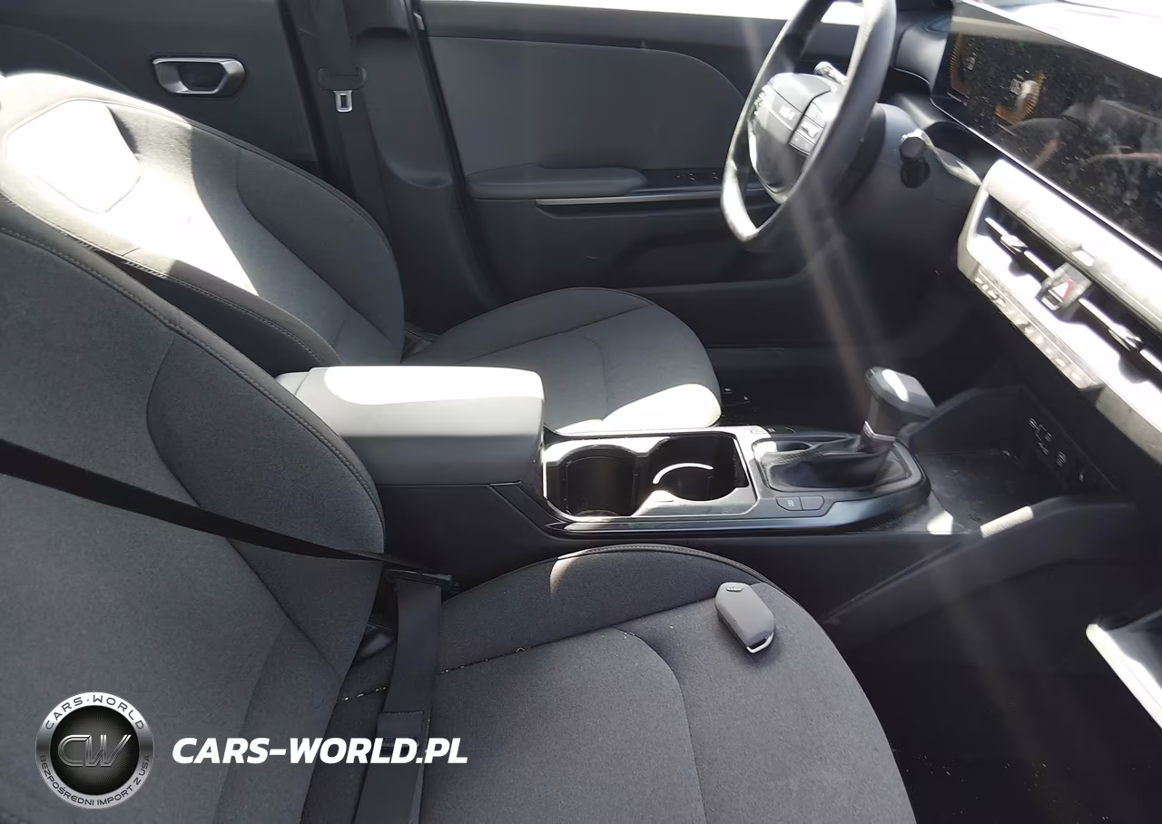 2025 Kia K4 Lx VIN:3KPFT4DE3SE218409 - 5