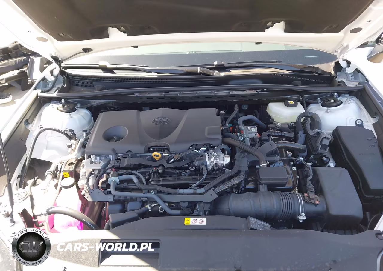 2025 Toyota Camry Le VIN:4T1DAACK3SU119623 - 10
