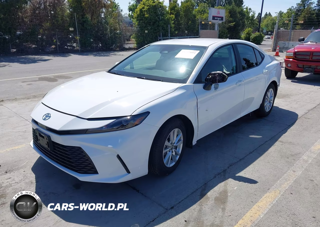 2025 Toyota Camry Le VIN:4T1DAACK3SU119623 - 2