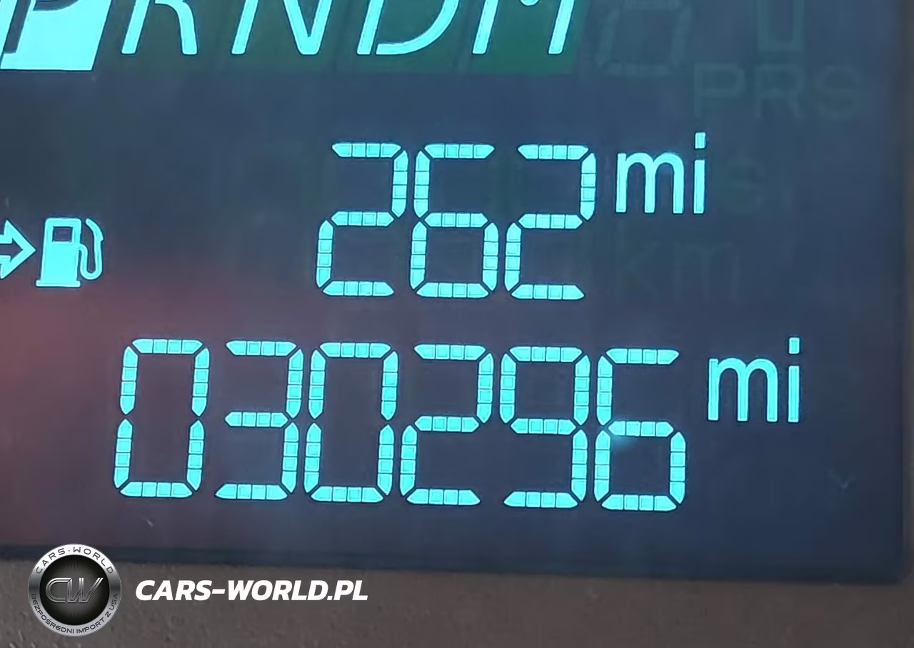 2015 Ford Transit-150 VIN:1FTNE1YM5FKB30132 - 17