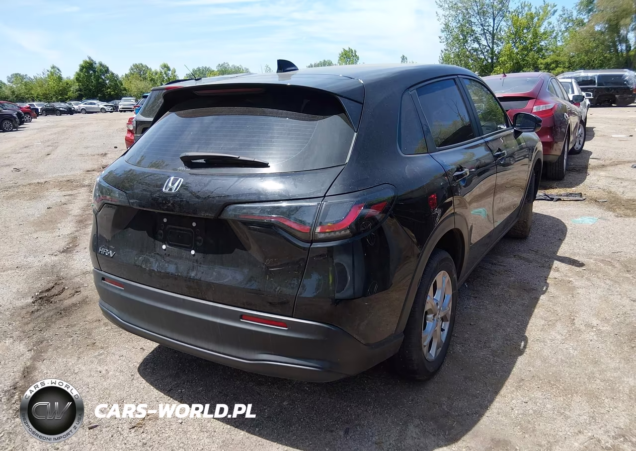 2025 Honda Hr-V Awd Lx VIN:3CZRZ2H32SM790113 - 4