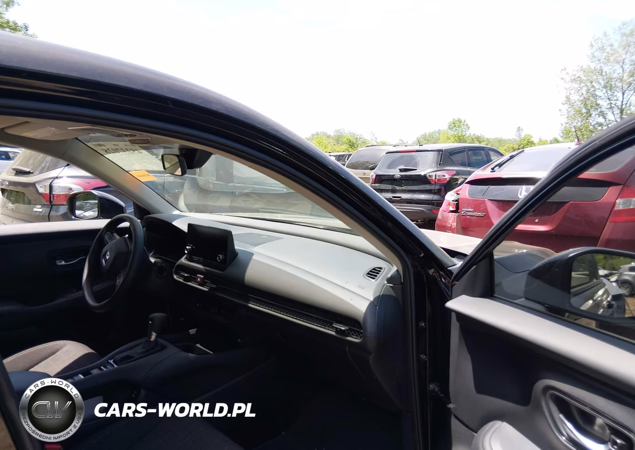 2025 Honda Hr-V Awd Lx VIN:3CZRZ2H32SM790113 - 5