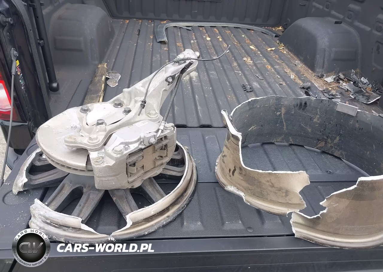 2025 GMC Sierra 1500 2Wd Short Box Elevation VIN:3GTPHCE8XSG263408 - 12
