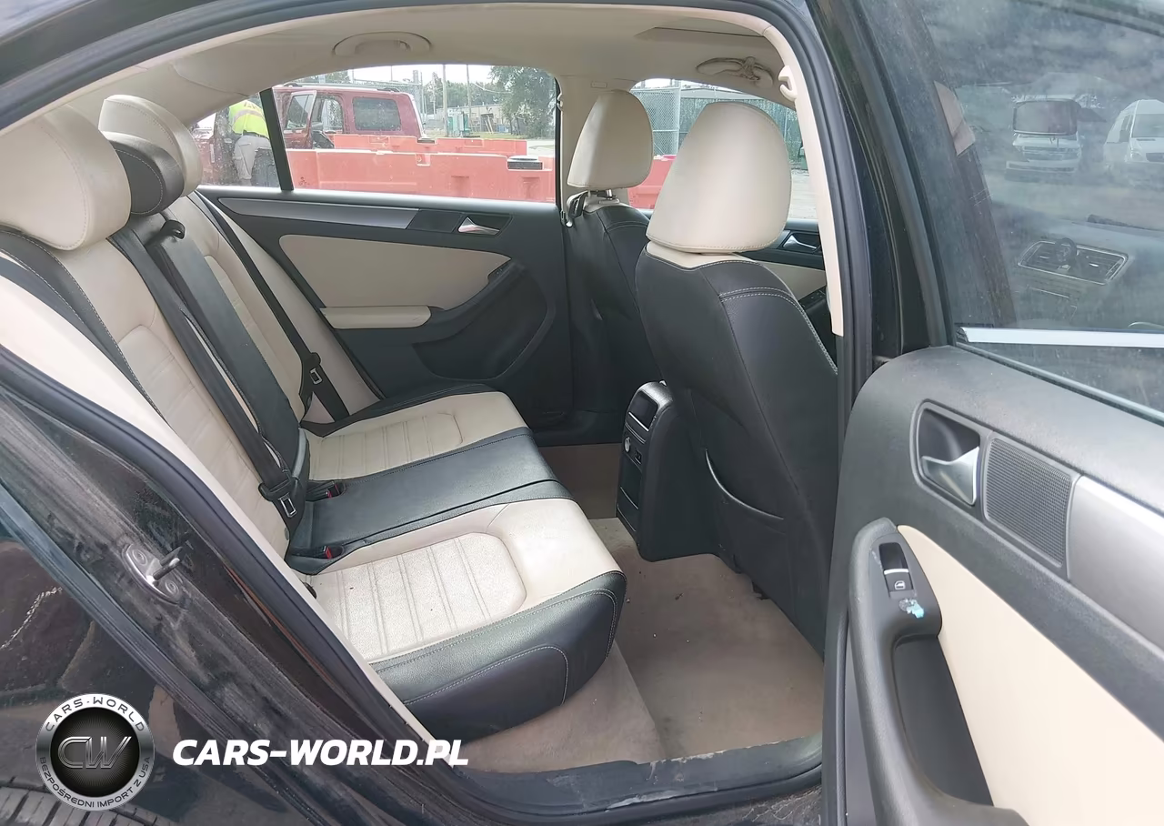 2012 Volkswagen Jetta 2.5L Sel Premium VIN:3VWLX7AJ9CM382942 - 8