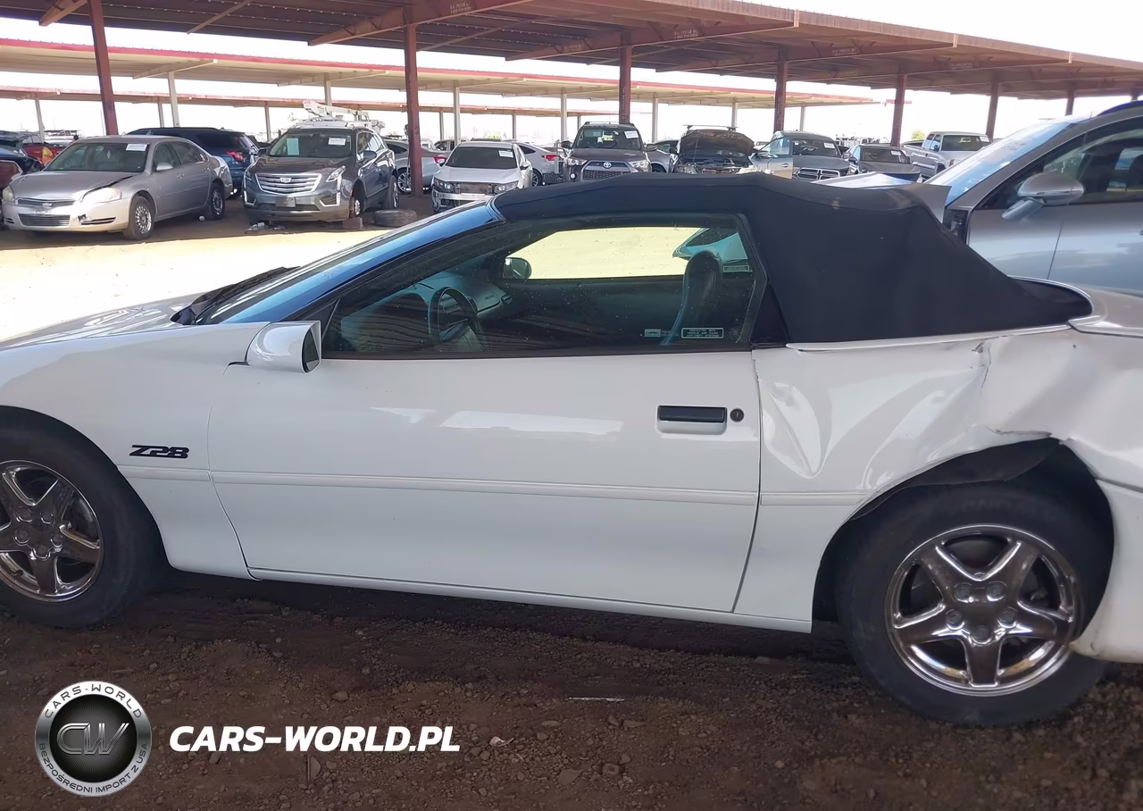 1997 Chevrolet Camaro Z28 VIN:2G1FP32P4V2115779 - 14