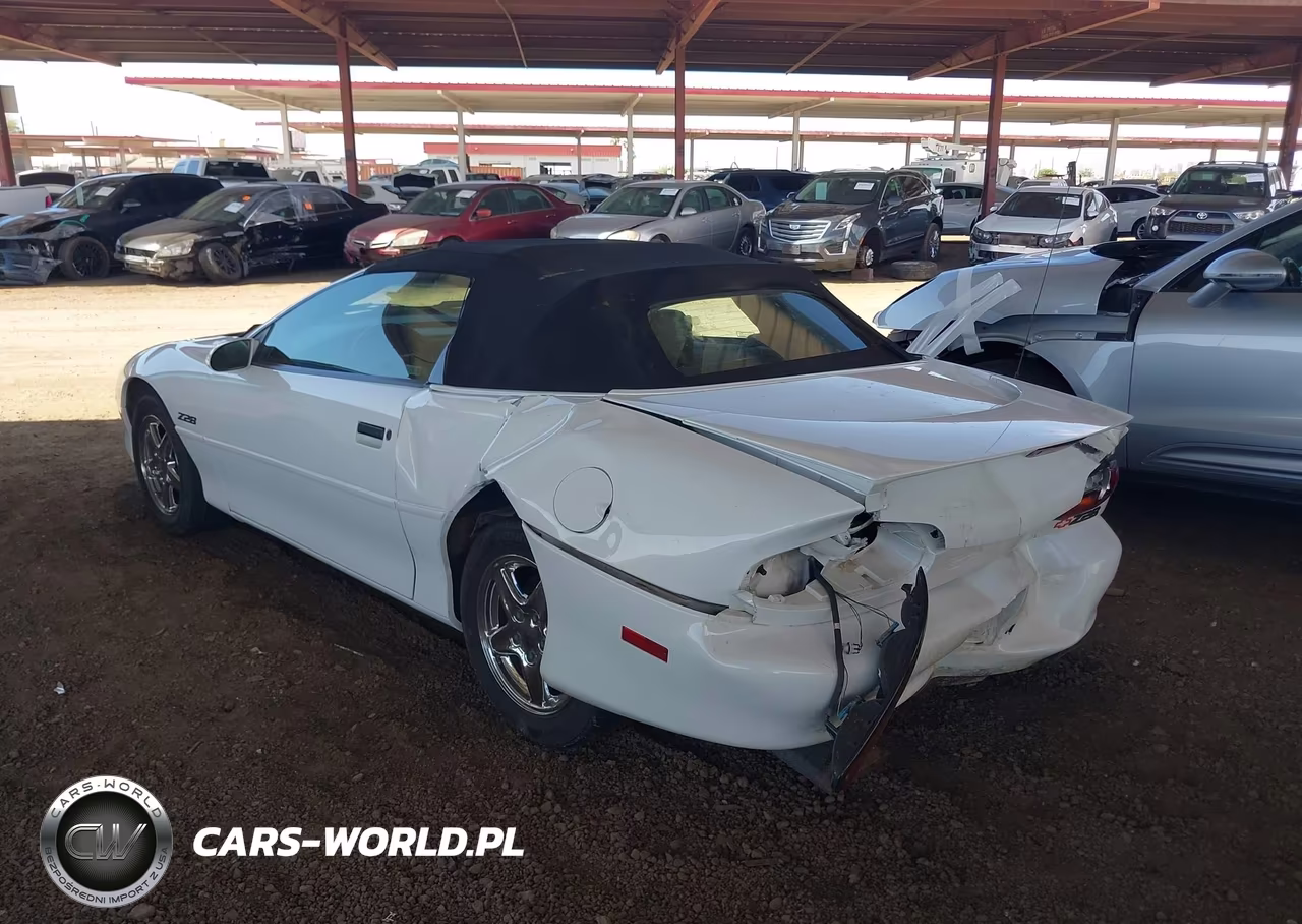 1997 Chevrolet Camaro Z28 VIN:2G1FP32P4V2115779 - 3