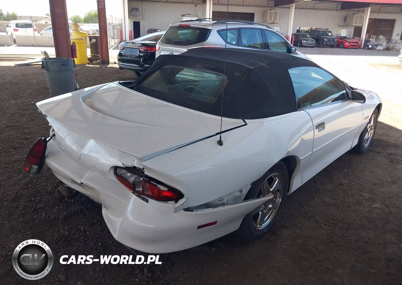 1997 Chevrolet Camaro Z28 VIN:2G1FP32P4V2115779 - 4