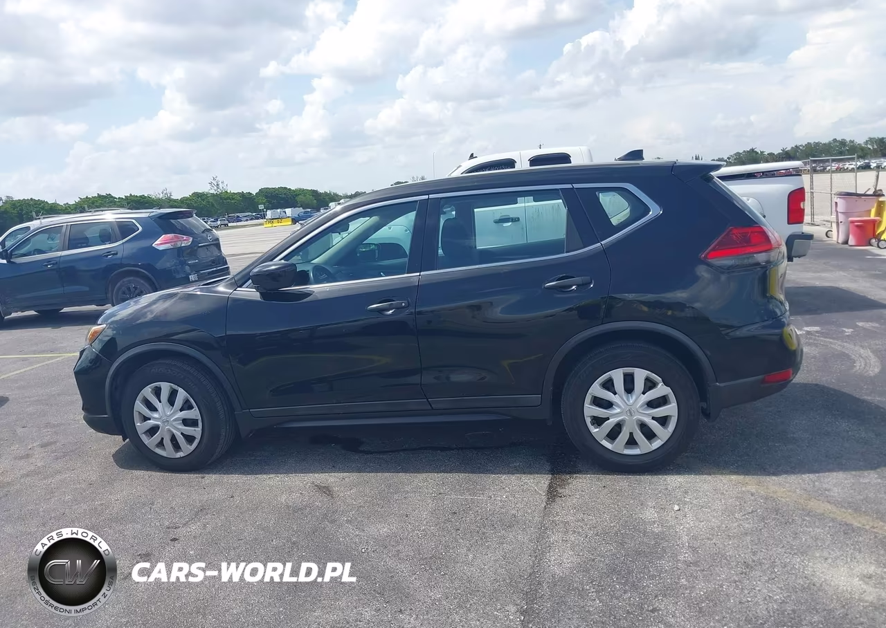 2017 Nissan Rogue S VIN:5N1AT2MT7HC739447 - 15
